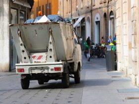 truck with rubbish